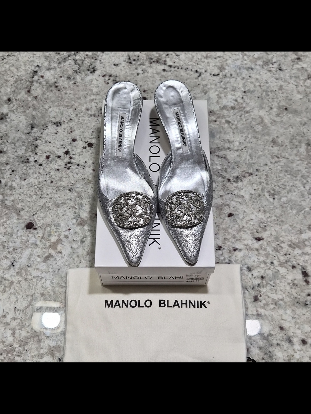 Manolo Blahnik Bizza Silver Brocade Metallic Jeweled Mules Kitten Heels 38.5 Box